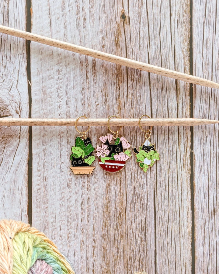WILD CATS STITCH MARKERS - ACCESSORIES - Wild Atlantic Yarns
