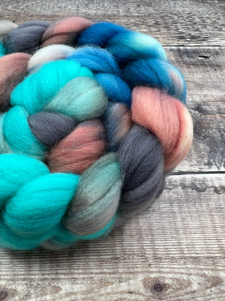 SPACE DYED MERINO TOP: Kingfisher